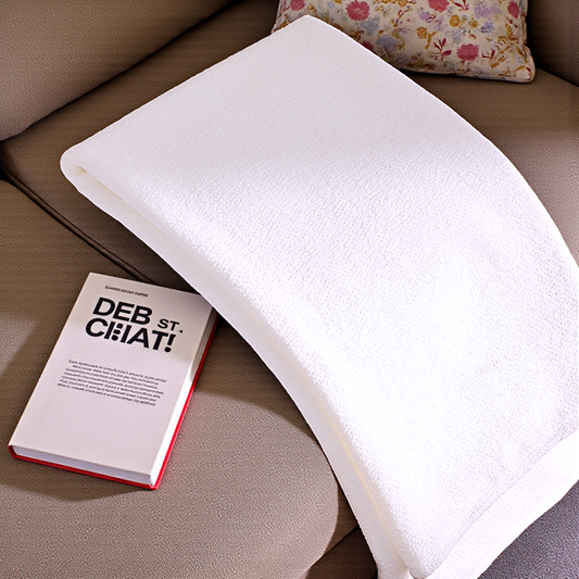 Jeté doux en tricot chenille – Blanc (130 x 150 cm)