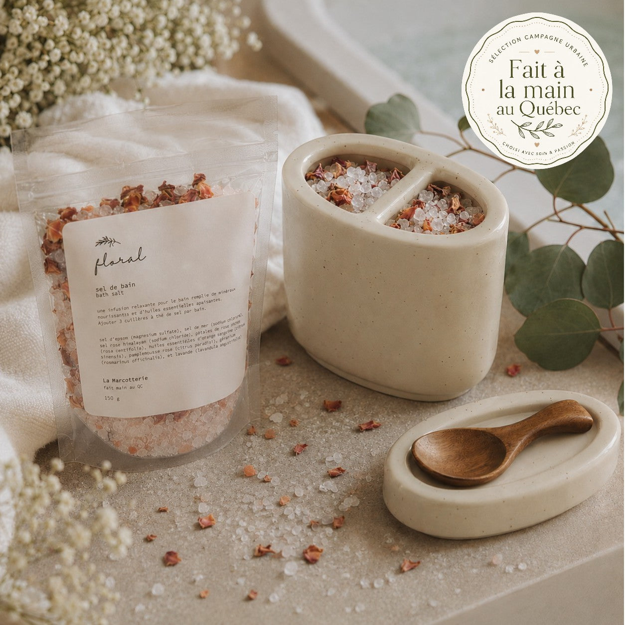 Pot en céramique avec sels de bain — Rituel spa floral ou nordique (10 à 11 bains)