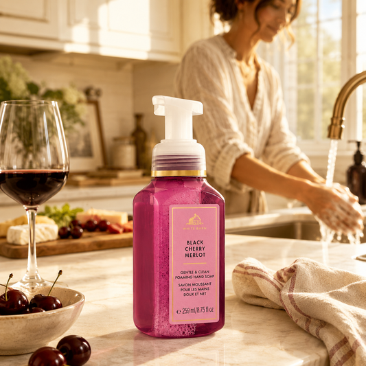 Savon moussant pour les mains doux et net -Black Cherry Merlot - Bath & Body Works