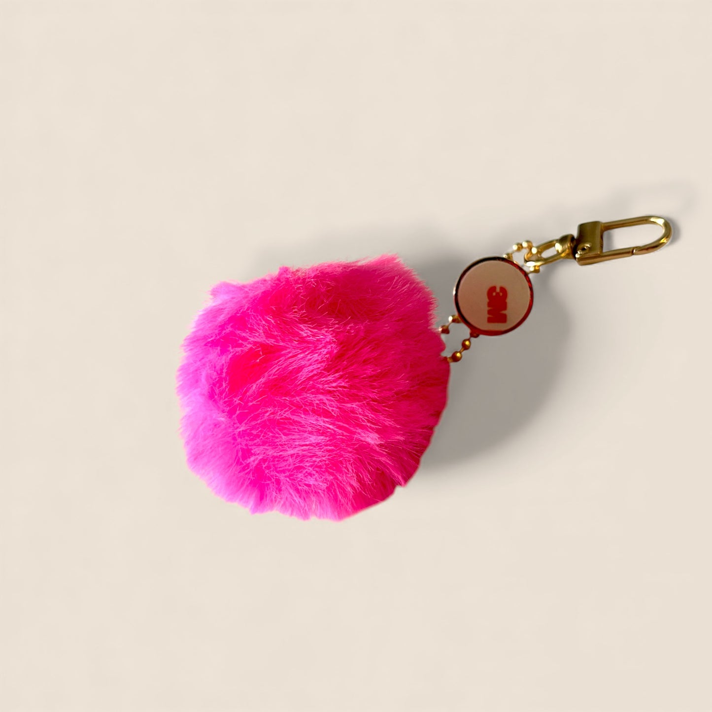 Duo Hello Gorgeous – Lime à ongles & pompon rose