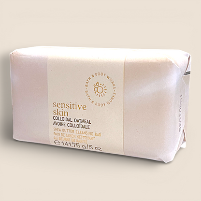 Pain de savon nettoyant peau sensible au beurre de karité - Baths & Body Works