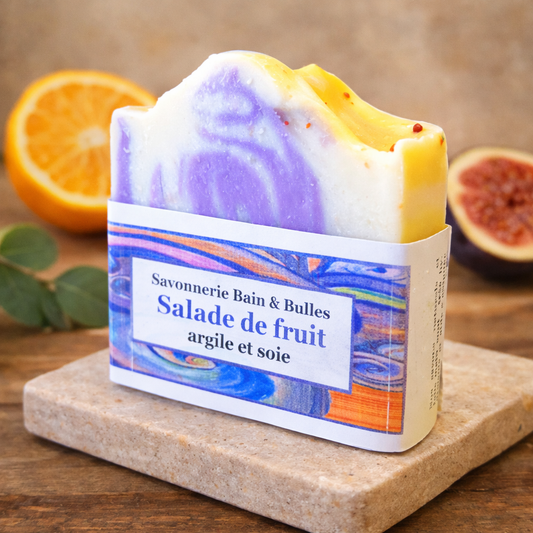 Savon en barre artisanal – Salade de fruit – Savonnerie Bain & Bulles