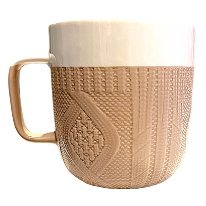 Tasse texturée beige effet tricot