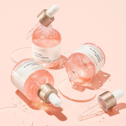 Huile pour le visage à la rose illuminante et raffermissante avec vitamine C + squalane – Biossance.
